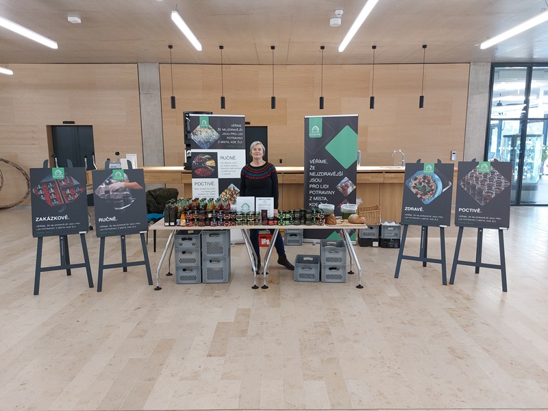 statek-hd.cz | Petra a David Kilingrovi | Věříme, že nejzdravější jsou pro lidi potraviny z místa, kde žijí.