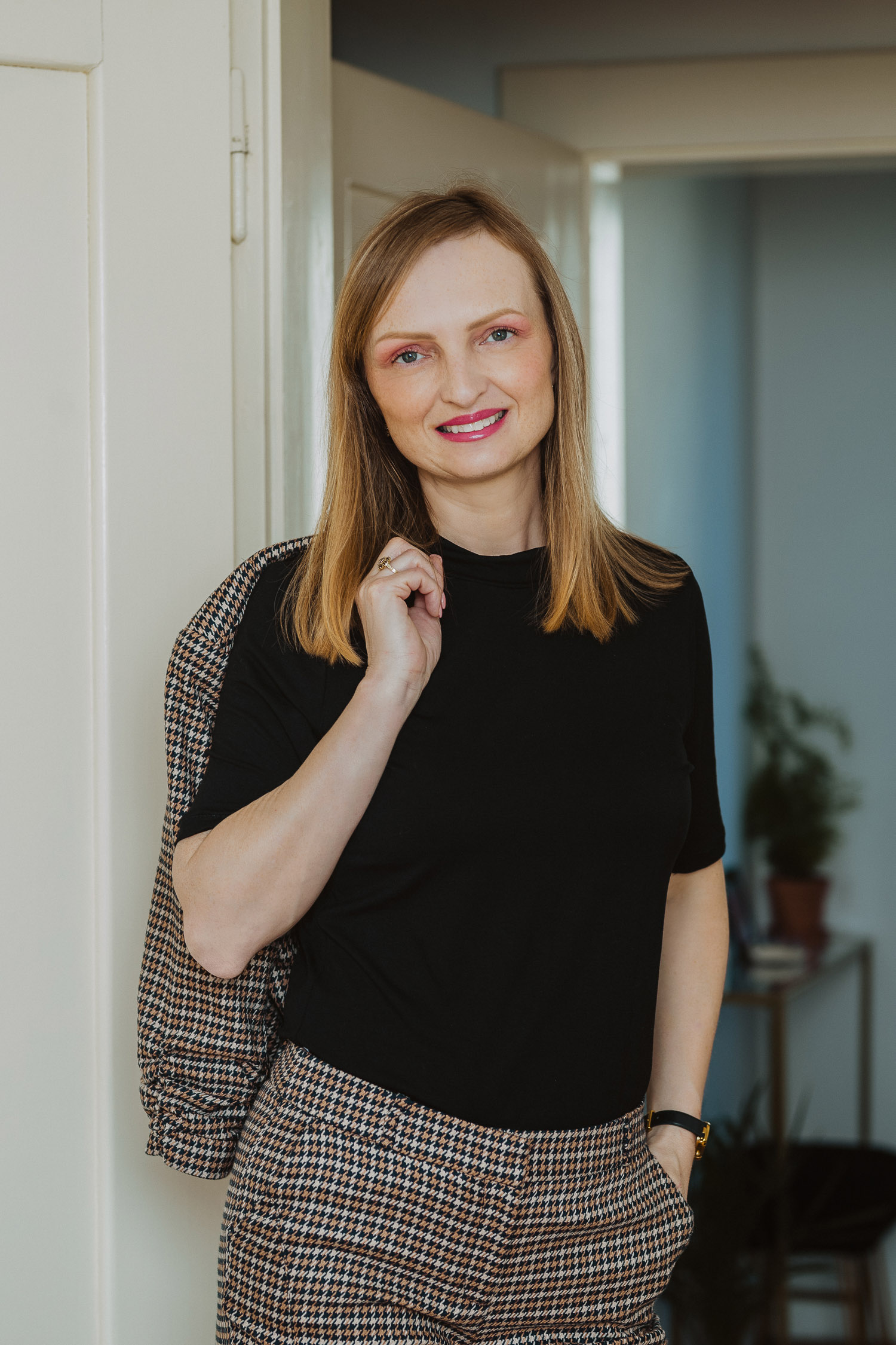 Lucie Kirchner: byznys mentoring, byznys mentorka, kariérní koučink, kariérní koučka, mentoring podnikání, podnikatelský mentoring, kariérní poradenství, rozvoj kariéry, změna kariéry, work-life balance, prevence vyhoření, osobní značka, autentický marketing, marketingová strategie, monetizace podnikání, rozvoj podnikání, udržitelné podnikání, udržitelný růst, mentoring pro podnikatele, koučink pro podnikatele, koučink Poděbrady, mentoring Poděbrady, online koučink.